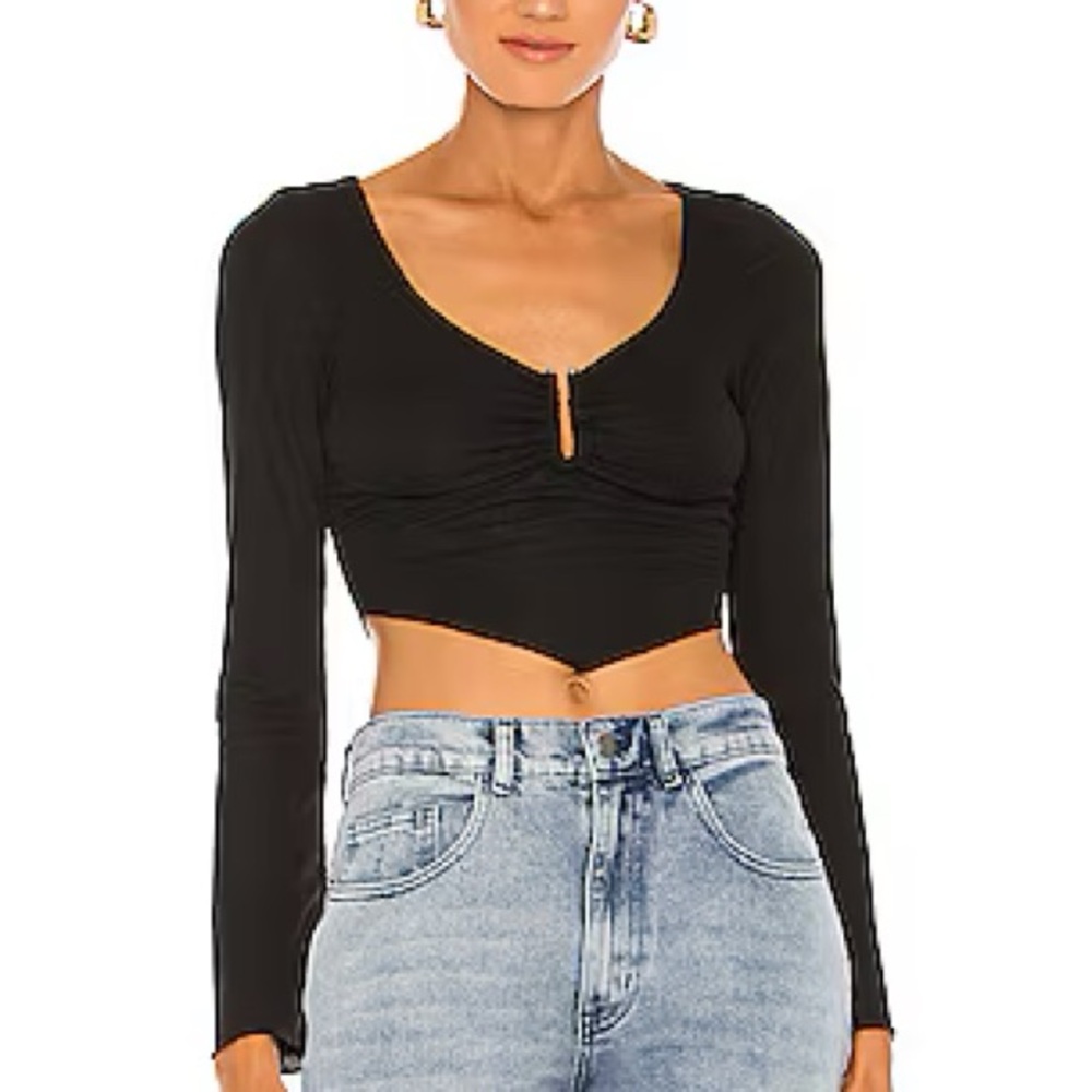 h:ours Tabitha Top in Black